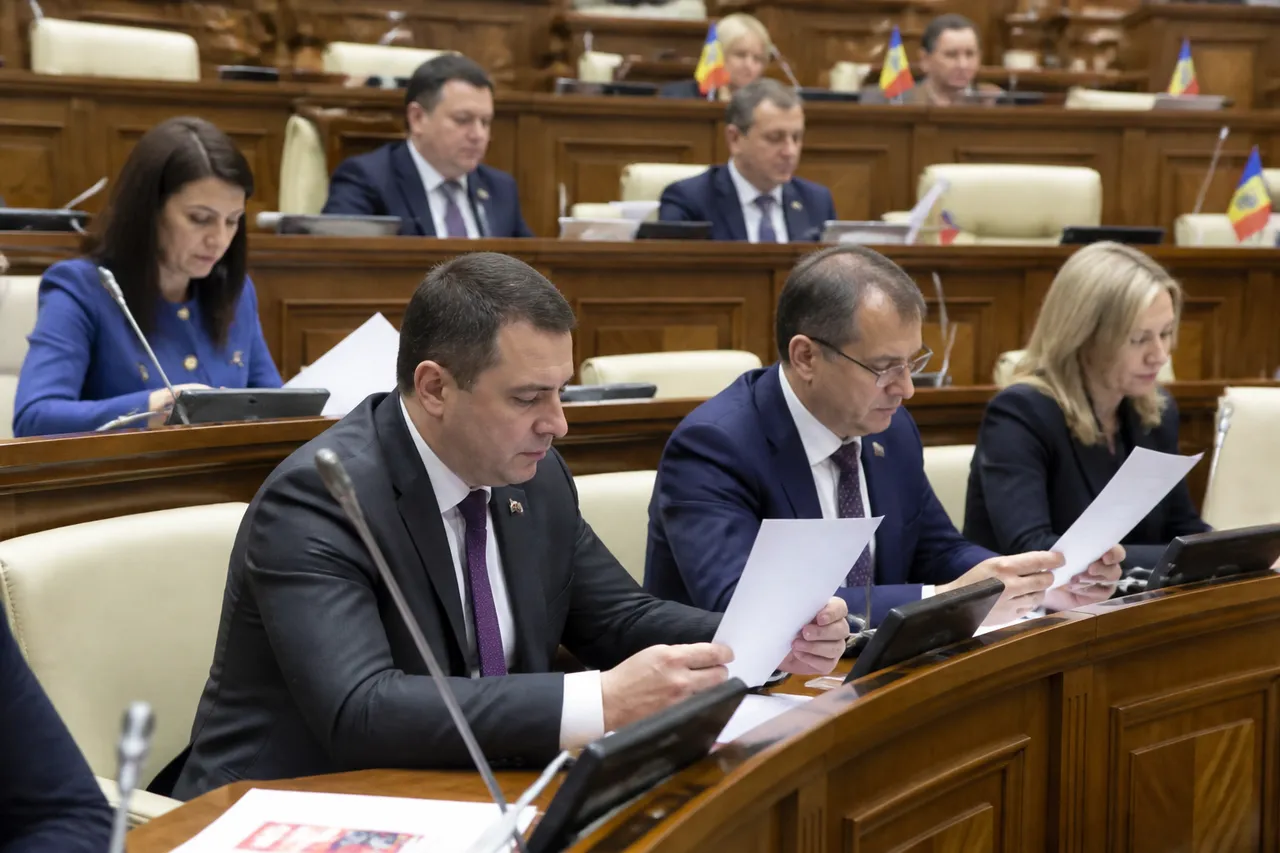 Ordonanța de urgență și controlul Parlamentului explicate pentru cetățeni