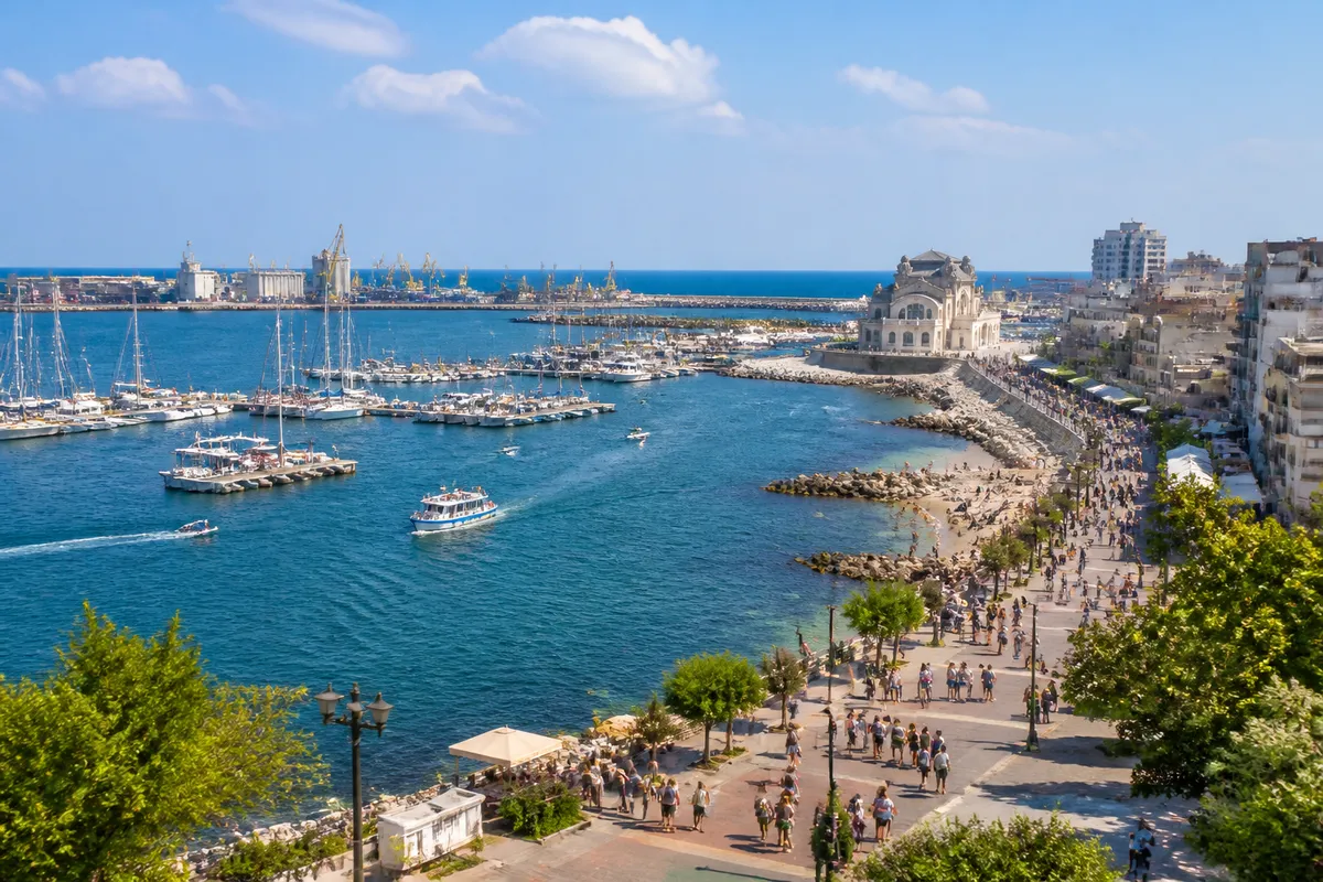 turism estival Constanța economie locală